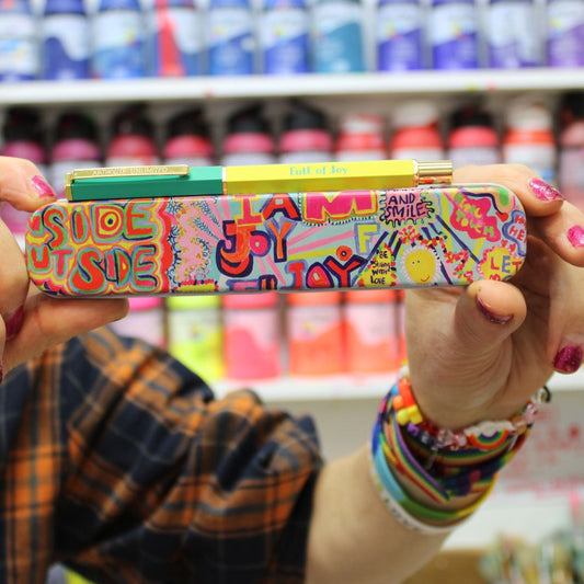 Portico Designs - Arthouse Unlimited Neşe Dolu Kutulu Tükenmez Kalem