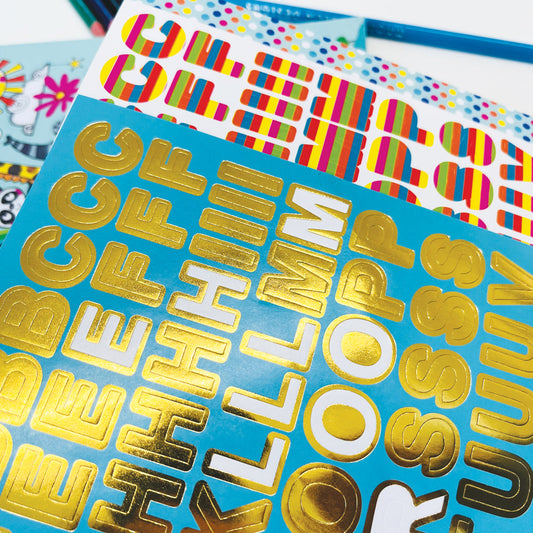 Rachel Ellen - Love Our Planet Çıkartma Sahnesi Boyama ve Etkinlik Kitabı