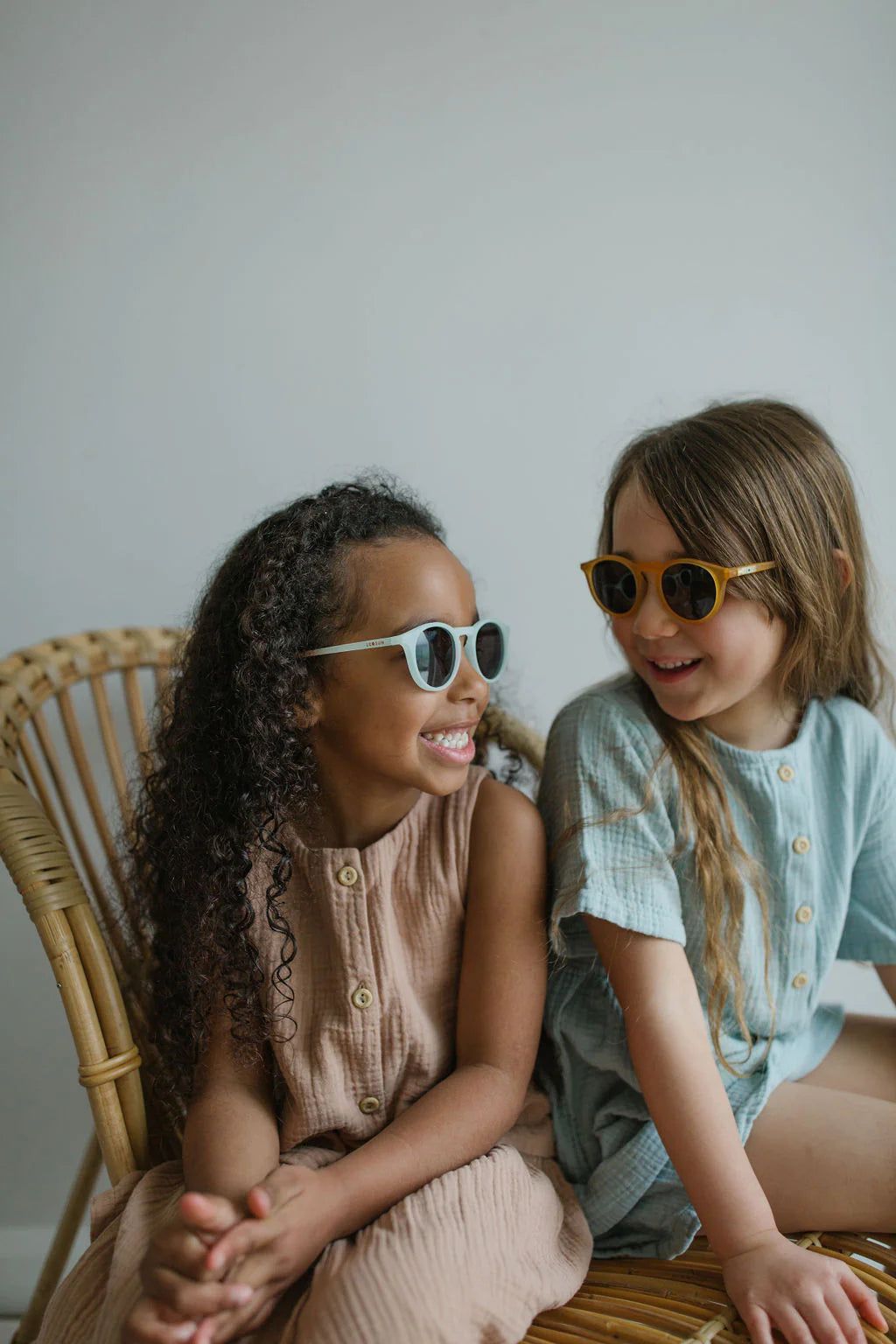 Leosun - Naturel Mavi Polarize UV400 Çocuk Güneş Gözlüğü 3-8 Yaş