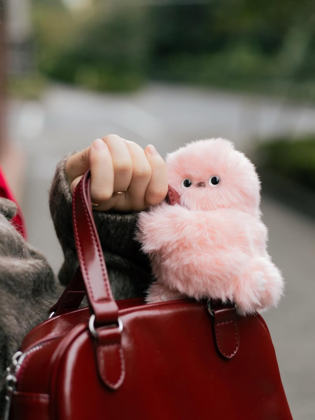 Mirumi - Duygusal Zekalı Sesli ve Hareketli Peluş Mini Oyuncak Robot