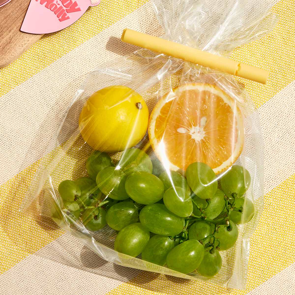 Pop Mart - Orijinal Baby Molly Meyveli Aroma Serisi Manyetik Kilitli Saklama Kör Kutu Seti